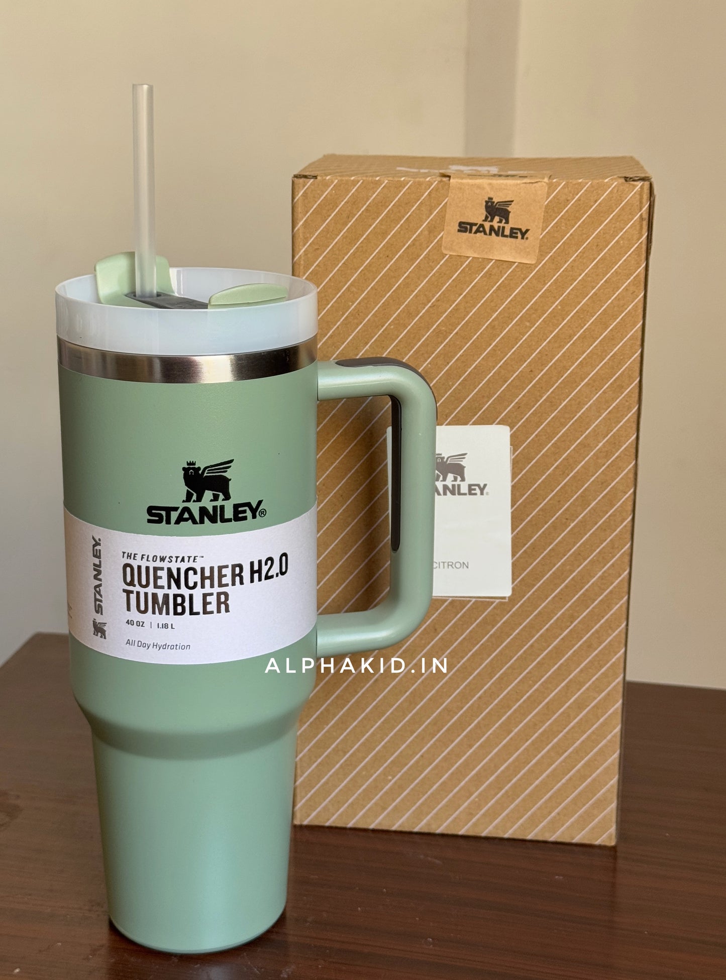 Stanely Viral Tumbler